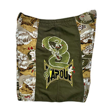 Load image into Gallery viewer, Vintage Y2K Tapout Dragon Embroidered MMA Fight Training Board Shorts Men’s 43
