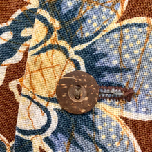 Load image into Gallery viewer, Vintage Hawaiian Holiday Brown Floral Hawaiian Shirt Men’s Medium