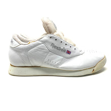 Load image into Gallery viewer, Vintage 90’s Reebok Princess Sneakers Women’s 6 US With Box