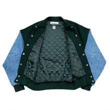Load image into Gallery viewer, Vintage 1996 Warner Bros Studio Store Taz Football Wool Denim Bomber Jacket Men’s Small