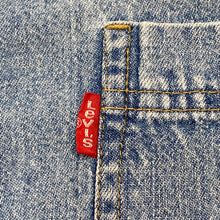 Load image into Gallery viewer, Vintage Levis Red Tab Metal Button Medium Wash Blue Denim Shirt Men’s Large