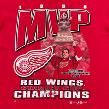 Load image into Gallery viewer, Vintage 1998 NHL Detroit Red Wings Yzerman MVP Stanley Cup Champions T-Shirt Large
