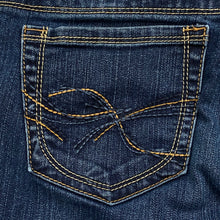 Load image into Gallery viewer, Silver Jeans Suki 17” Bootcut Stretch Jeans Women’s 32 x 32