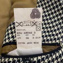 Load image into Gallery viewer, Vintage Hugo Boss Houndstooth Double Breasted Blazer Jacket Men’s 48