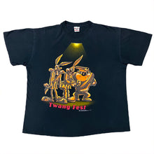 Load image into Gallery viewer, Vintage 1995 Looney Tunes Twang Fest Music Festival T-Shirt Men’s XL
