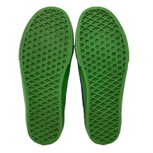 Load image into Gallery viewer, Vans x Marvel Avengers Sneakers Men’s Size 7 Women’s Size 8.5