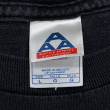 Load image into Gallery viewer, Vintage Dropkick Murphys 2004 Barroom Hero T-Shirt Men’s Large