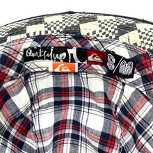 Load image into Gallery viewer, Vintage 90’s Quiksilver Woven Straw Checker Plaid Lined Pinch Front Fedora Hat Small/Medium (Like New)