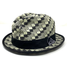 Load image into Gallery viewer, Vintage 90’s Quiksilver Woven Straw Checker Plaid Lined Pinch Front Fedora Hat Small/Medium (Like New)