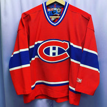 Load image into Gallery viewer, CCM NHL Montreal Canadiens Hockey Jersey Youth L/XL
