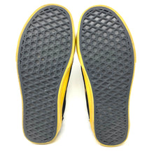Load image into Gallery viewer, Vans x Harry Potter Golden Snitch Sneakers Men’s 5 Women’s 6.5
