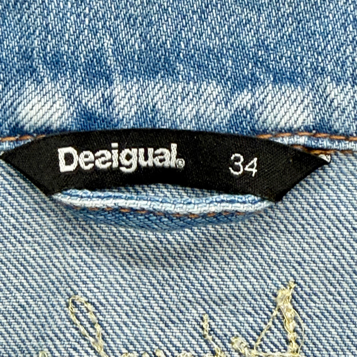 Desigual Pakaian Jadi Wanita Jaket Knit Sleeve Denim Jacket Women’s EU 34