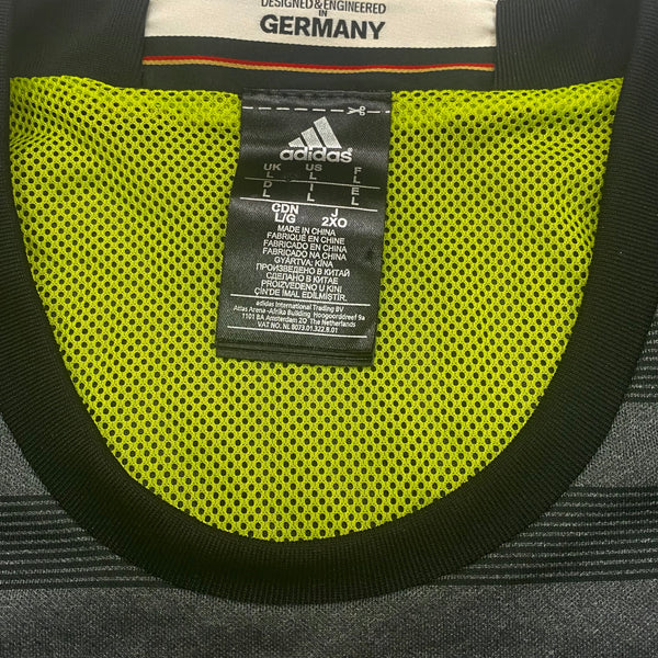Adidas Germany 2014 FIFA World Champions Reversible Soccer Jersey Men’s Large