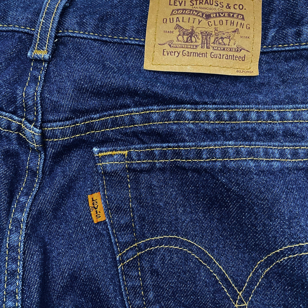 Vintage Levis Orange Tab 50619-0217 Made In Canada Dark Wash Jeans Men’s 34 X 32