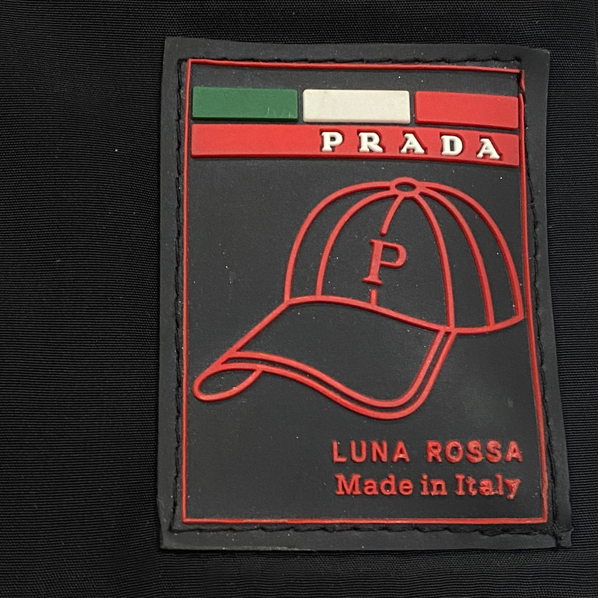 Vintage Prada Luna Rossa Insulated Jacket Women’s Medium