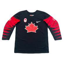 Load image into Gallery viewer, Nike IIHF Team Canada Pyeongchang 2018 Olympic Alternate Hockey Jersey Men’s Large
