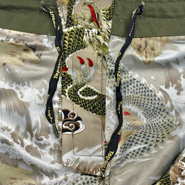 Vintage Y2K Tapout Dragon Embroidered MMA Fight Training Board Shorts Men’s 43