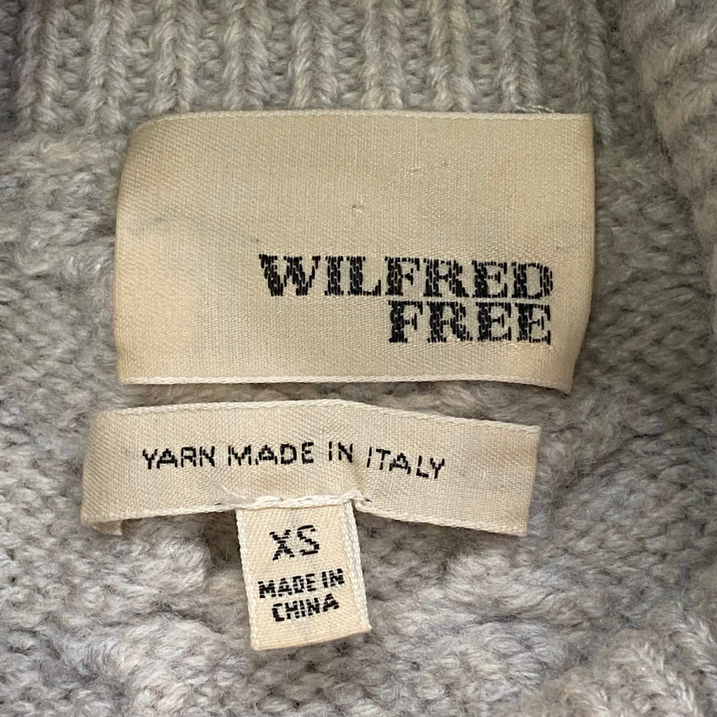 Wilfred Free Aritzia Yarn Wool Italy Weaved Cable Knit Turtleneck Sweater Women’s XS