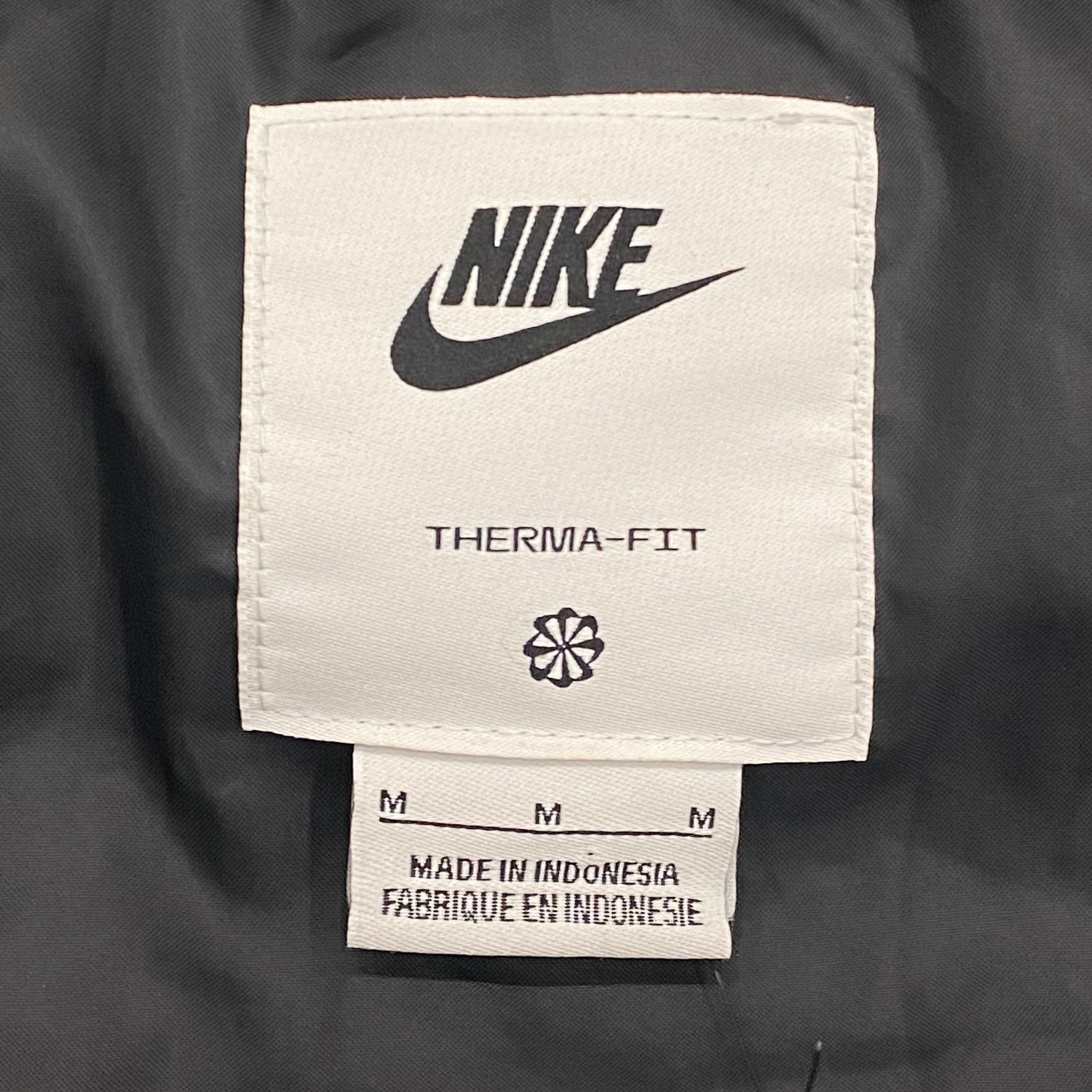 Nike Therma-Fit Metro Hooded FD8290-010 Loose Fit Puffer Jacket Women’s Medium