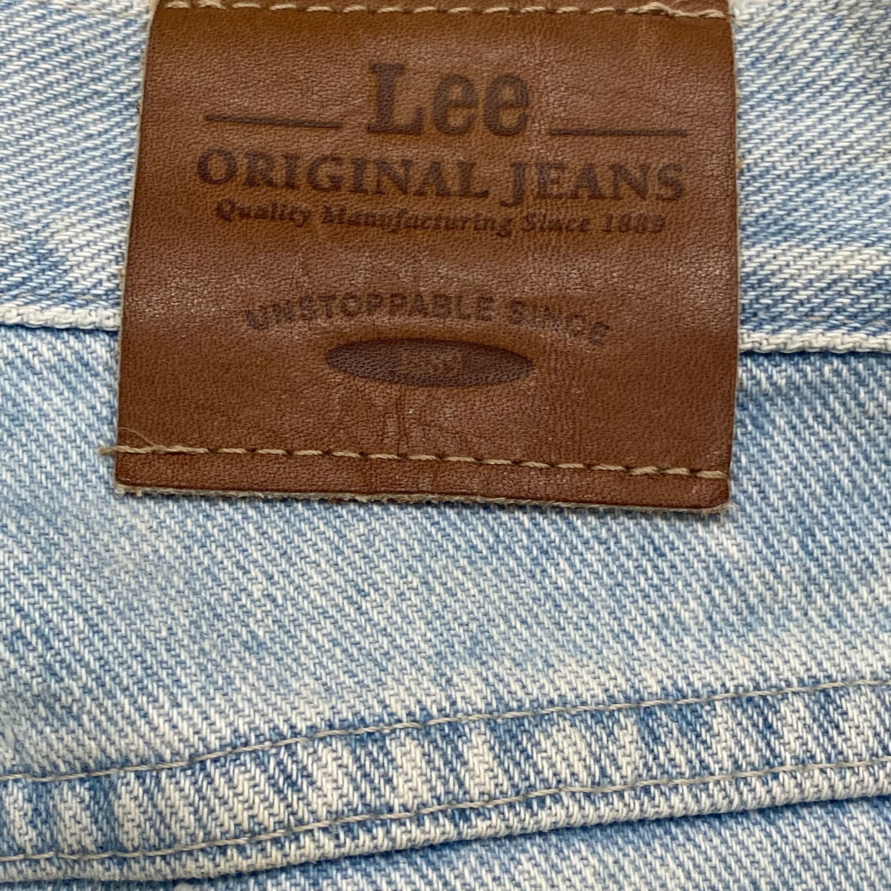 Vintage Lee Mom Jeans Women’s Size 6 M