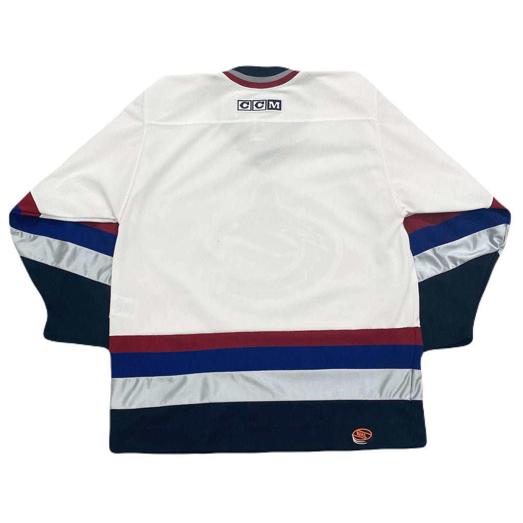Vintage 90’s CCM NHL Vancouver Canucks White Air-knit Hockey Jersey Men’s Medium