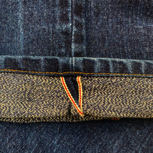 Load image into Gallery viewer, Naked &amp; Famous x Frank &amp; Oak Indigo Japanese Raw Selvedge with Twisted Weft Jeans 32
