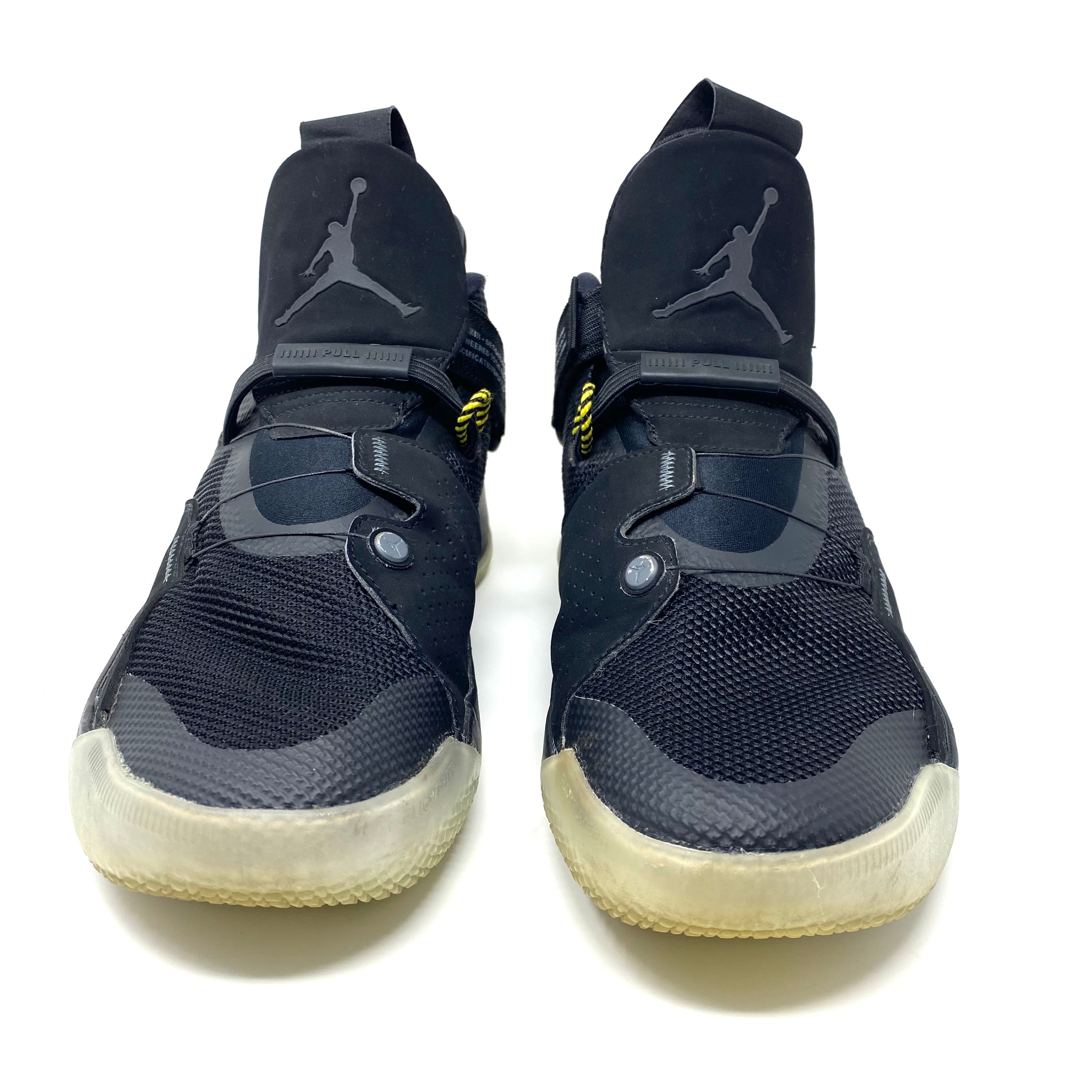 Nike Air Jordan 33 XXXIII AQ8830-002 Utility Blackout Sneakers Men’s 8.5 US