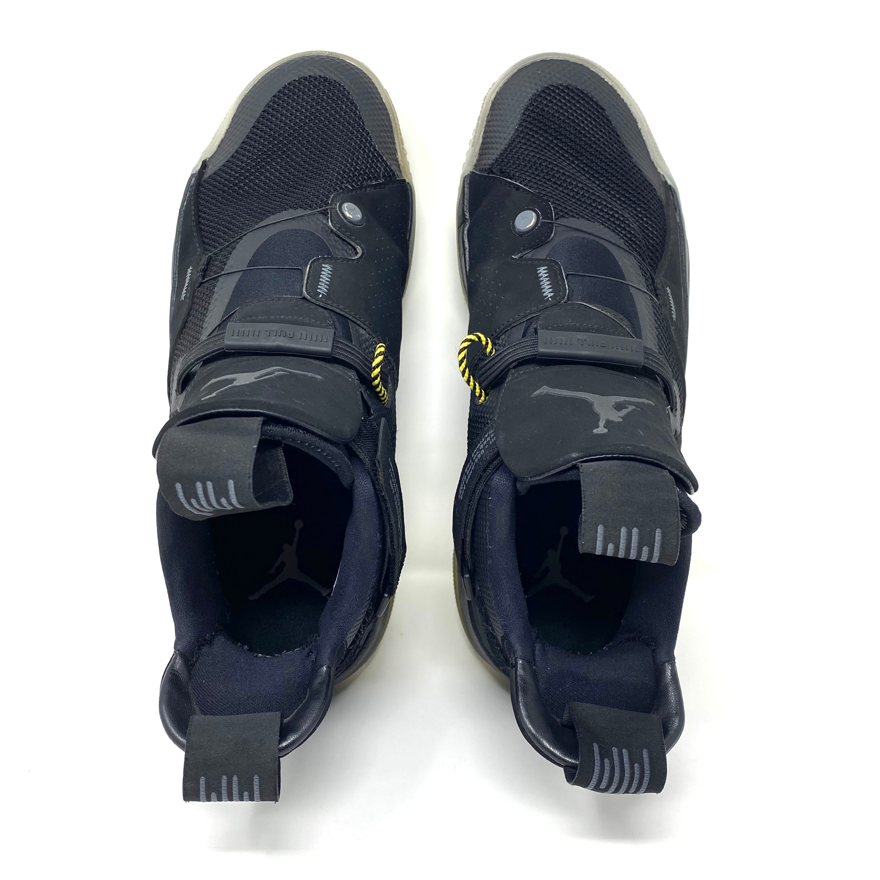 Nike Air Jordan 33 XXXIII AQ8830-002 Utility Blackout Sneakers Men’s 8.5 US