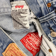 Load image into Gallery viewer, Levi’s 501 XX Light Wash Jeans USA 38 x 34
