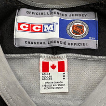 Load image into Gallery viewer, Vintage CCM NHL Chicago Blackhawks Practice Jersey Men’s Medium
