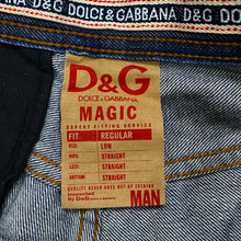 Load image into Gallery viewer, Dolce &amp; Gabbana Magic Regular Fit Low Rise Straight Hips, Legs &amp; Bottom Jeans 31
