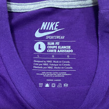 Load image into Gallery viewer, Nike 2010 LeBron James It&#39;s Good To Be King T-Shirt Slim Fit Large
