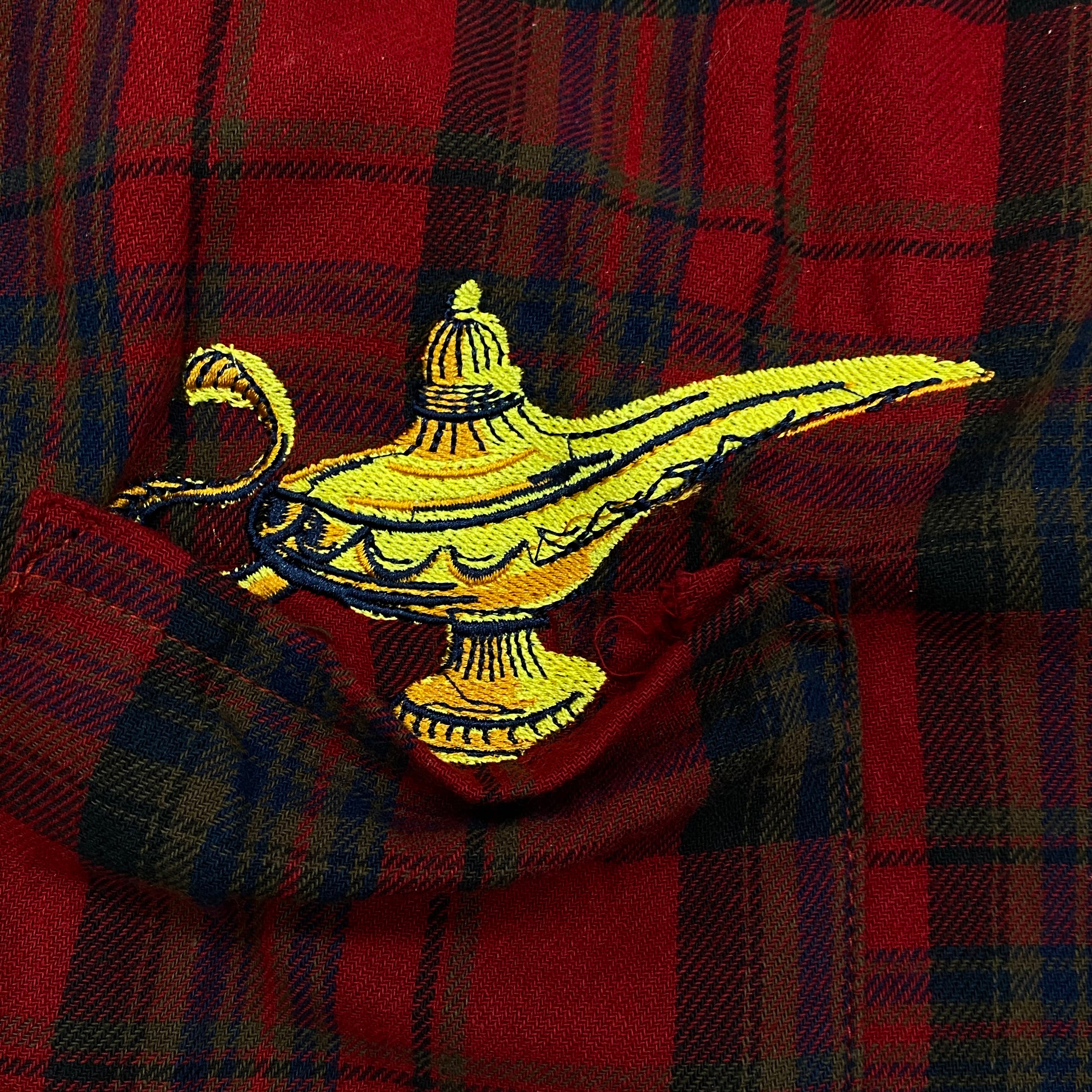 Cakeworthy Disney Aladdin Diamond In The Rough Tartan Plaid Flannel Shirt 2XL