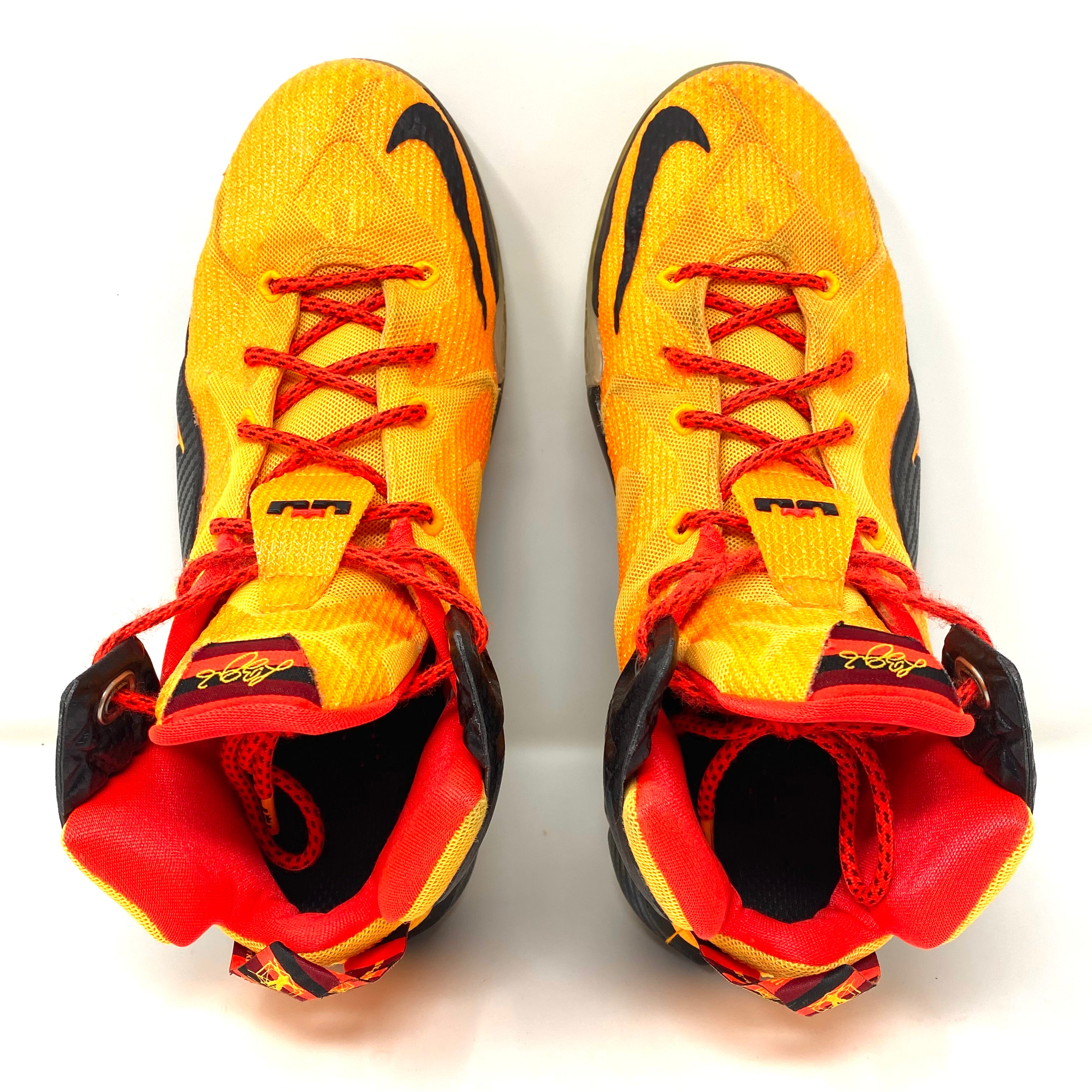 Nike LeBron 12 XII GS Laser Orange Witness 685181-830 Basketball Sneakers 7Y