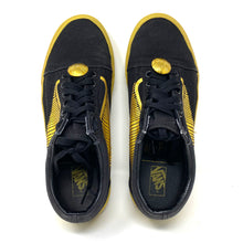 Load image into Gallery viewer, Vans x Harry Potter Golden Snitch Old Skool Sneakers Men’s 7 US Women’s 8.5 US
