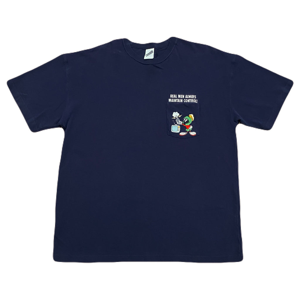 Vintage 1999 Warner Bros Looney Tunes Marvin The Martian Real Men Always Maintain Control! Pocket T-Shirt Men’s Large