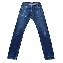Load image into Gallery viewer, Naked &amp; Famous WeirdGuy Indigo Selvedge Jeans 28

