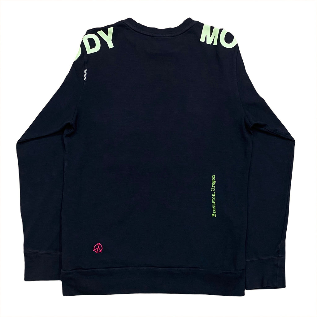 Nike Sportswear World Tour Glow In The Dark DA0629-010 Long Sleeve Shirt Mens XS