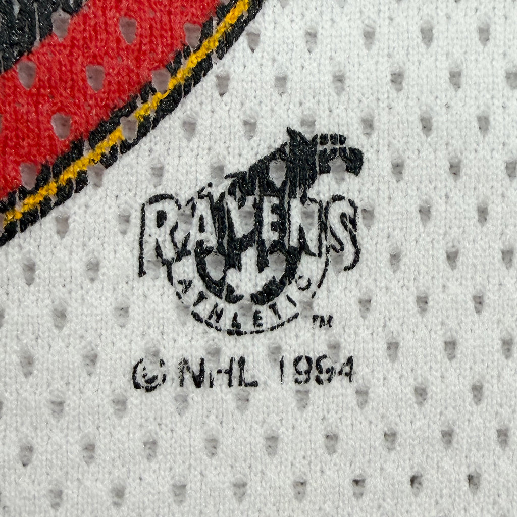 Vintage 1994 Ravens Athletic NHL Vancouver Canucks Practice Hockey Jersey Men’s Small