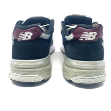 Load image into Gallery viewer, New Balance 920 M920NBR Made In England Sneakers Men’s Size 11
