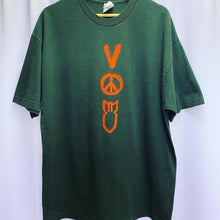 Load image into Gallery viewer, U2 Vertigo Concert 2005 Tour T-Shirt XL
