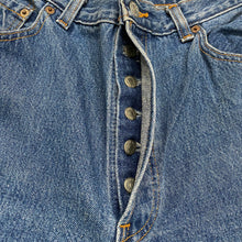 Load image into Gallery viewer, Vintage Levi’s 501 XX Button Fly Medium Wash Jeans 34x32
