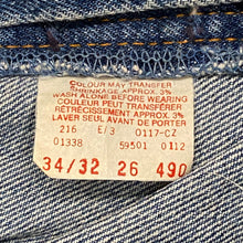 Load image into Gallery viewer, Vintage Levi’s 501 XX Button Fly Medium Wash Jeans 34x32
