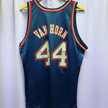 Load image into Gallery viewer, Vintage 90&#39;s Champion NBA New Jersey Nets Keith Van Horn Jersey Mens 44 Large
