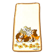 Load image into Gallery viewer, Vintage 70’s Disney Lady and the Tramp Set of 4 Towels

