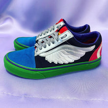 Load image into Gallery viewer, Vans x Marvel Avengers Sneakers Men’s Size 7 Women’s Size 8.5
