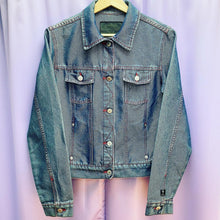 Load image into Gallery viewer, Vintage 90’s Guess USA Red Stitched Denim Jacket Women’s Medium
