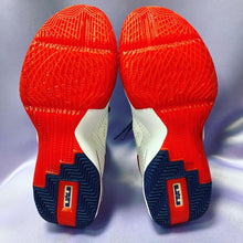 Load image into Gallery viewer, Nike LeBron Soldier XIV USA Basketball Sneakers Men’s Size 10 With Box Like New
