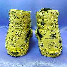 Load image into Gallery viewer, Vans Sk8-Hi Peanuts Charlie Brown All Over Print Sneakers Men’s Size 11.5
