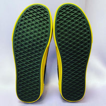 Load image into Gallery viewer, Vans x Harry Potter Golden Snitch Sneakers Men’s Size 7 Women’s Size 8.5
